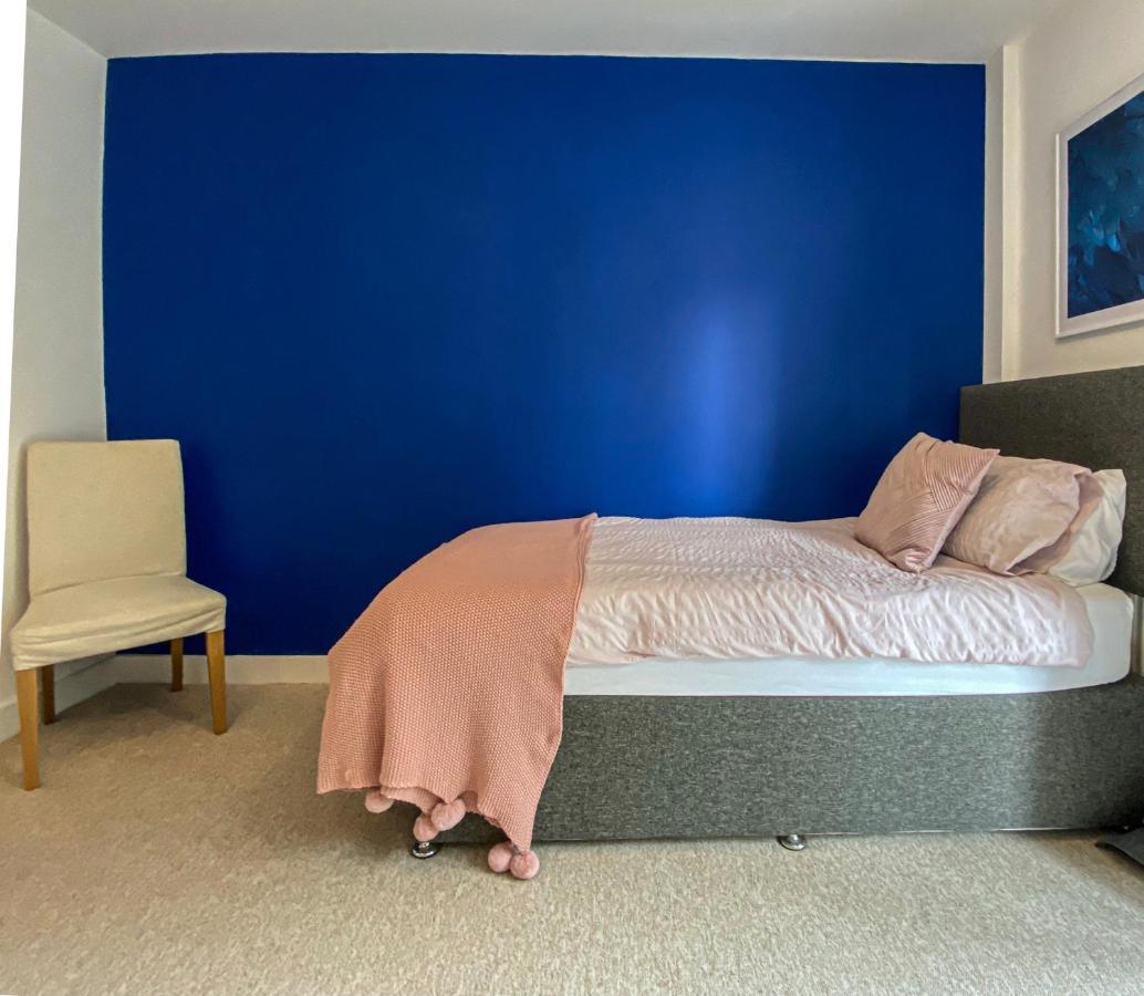 Beautiful, Contemporary 3 Bedroom Apartment 바스 외부 사진